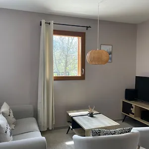 https://appartement-au-centre-de-st-martin-de-belleville.hotels-rhonealpes.com
